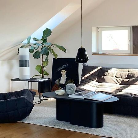 Design Apartments "Hier War Goethe Nie" Weimar  Exteriör bild